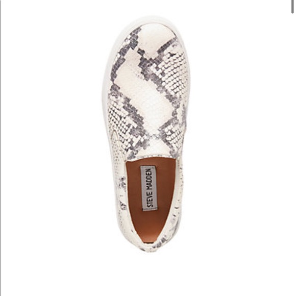 ♦️SOLD♦️Steve Madden Snakeskin Slip-On Sneaker - Picture 7 of 15